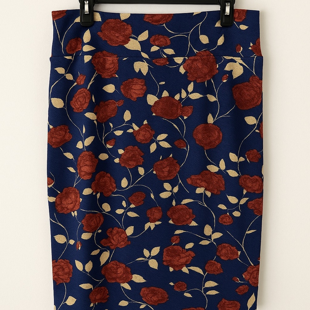 LuLaRoe Navy and Red Floral Pencil Skirt